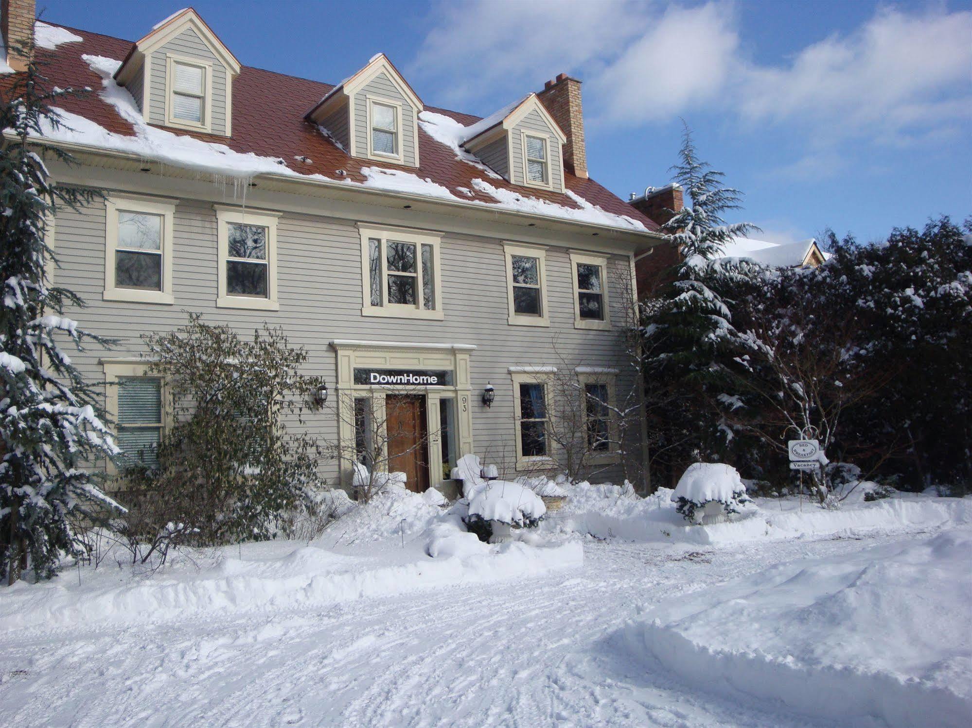 Down Home B&B Niagara-on-the-Lake Exterior photo